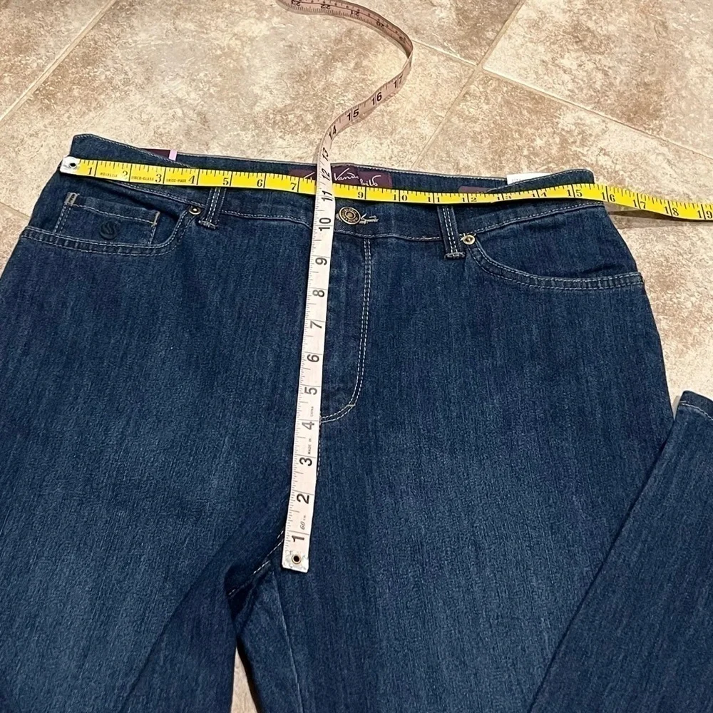 NWT Gloria Vanderbilt Amanda High Rise Tapered Phoenix Wash Jeans Petite 12